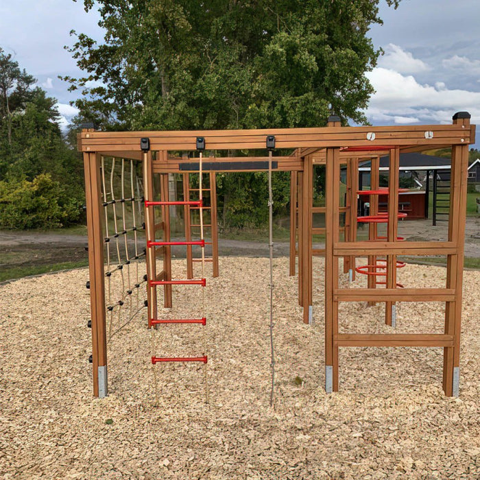 Larslaj Klettergeruest Nico Outdoor Spielgeraet Kletterturm 3 Jahre Holz Ansicht